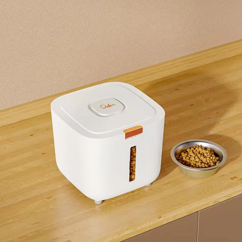 CÚBICO™ contenedor de comida para perros