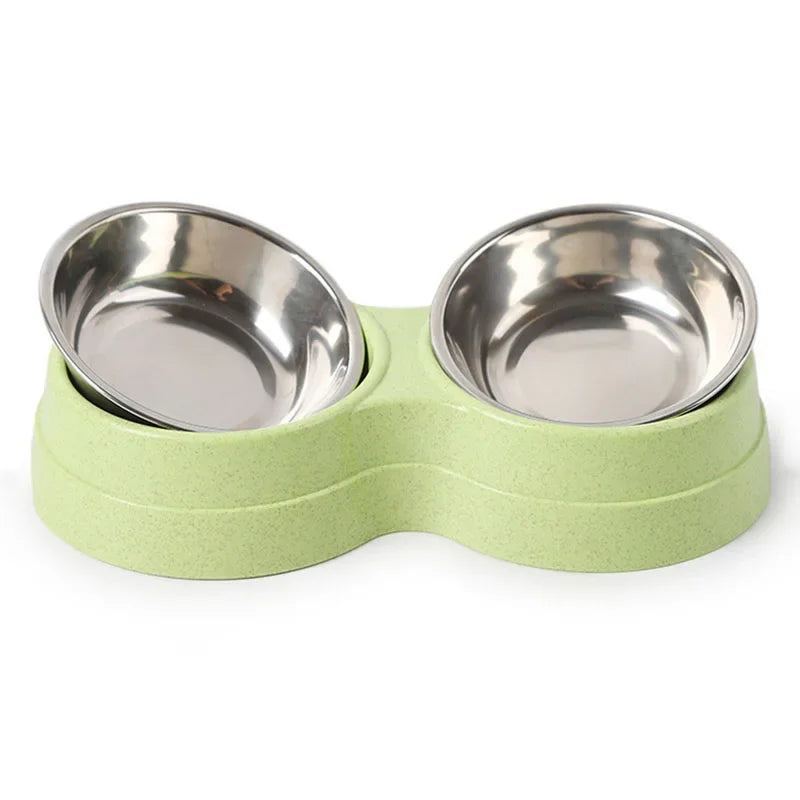MINNO™ es un cuenco compacto y funcional, ideal para perros pequeños o con dietas específicas.